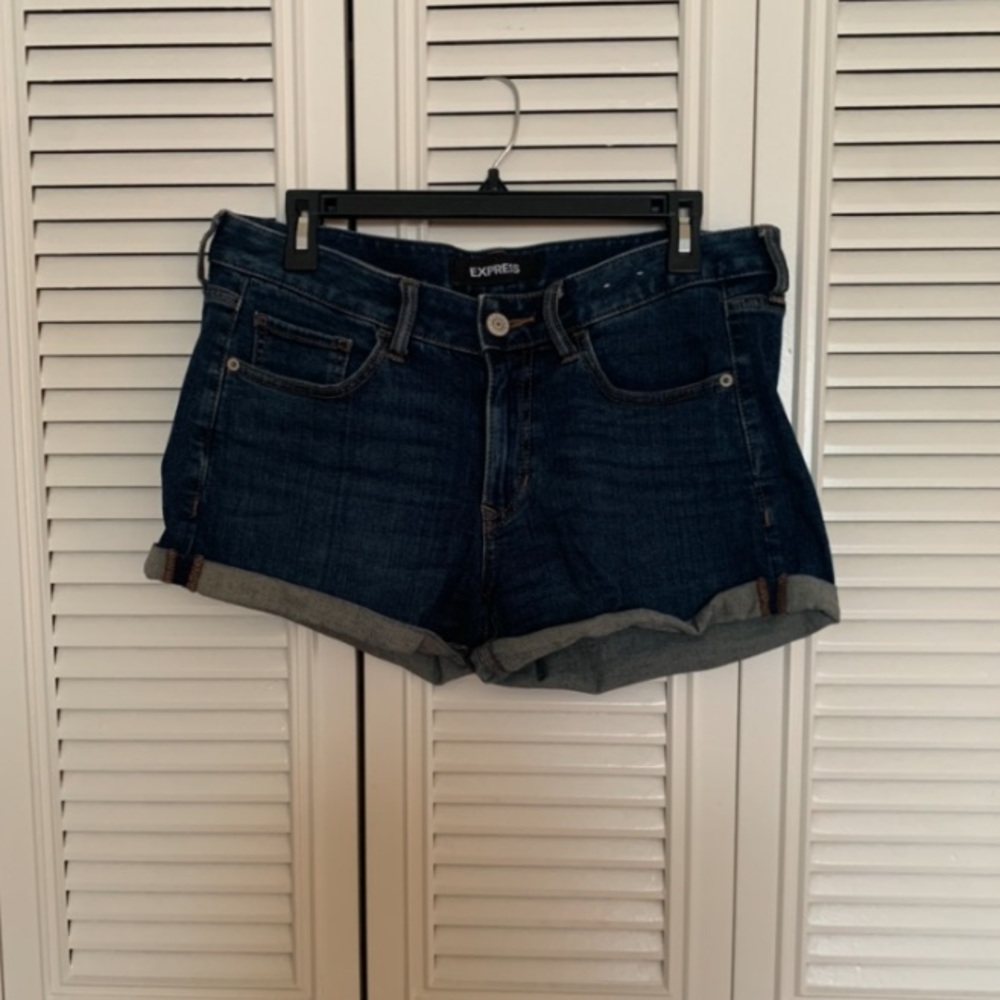 Express low-rise denim shortie